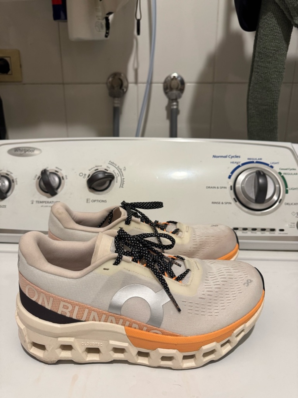 CloudMonster 2 ON - Running Shoes